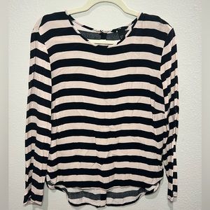 H&M Women’s Pink and Black Long Sleeve Stripped Top Size 8 (M)